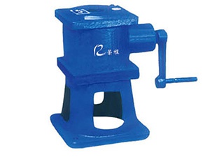 QLC型側搖螺桿啟閉機1-3T