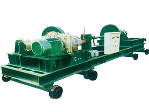 QPT型臺車弧門卷揚啟閉機